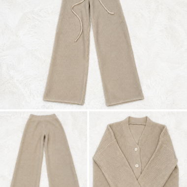 Set in maglia beige a due pezzi