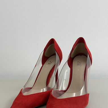 Tacchi (high heels) ZARA rossi 