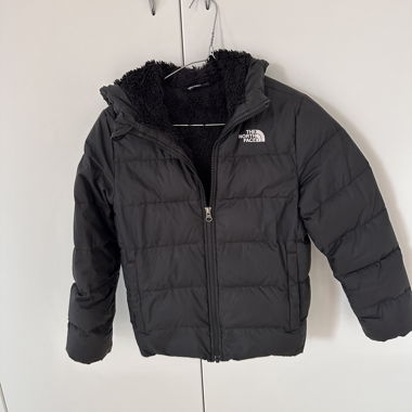 Kinder The North Face Winterjacke in Größe 150 cm oder XXS.