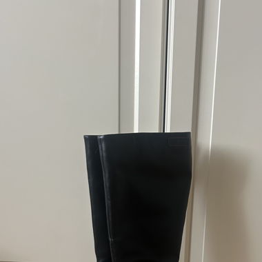 Elegant Black Boots
