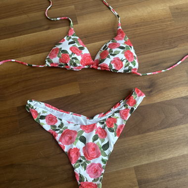 Bikini Tezenis (imprimé roses)