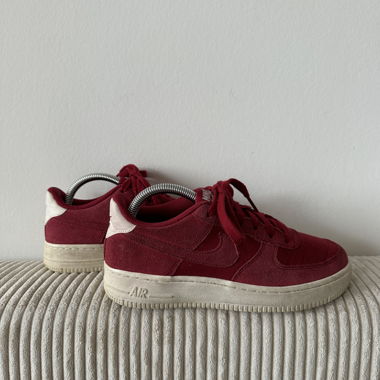 Air Force 1 rot
