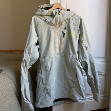 Burton AK Gore-Tex jacket