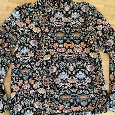 Blouse à col roulé 