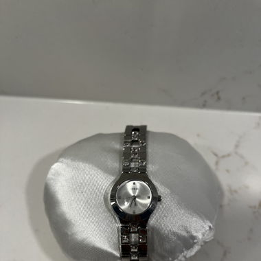 Guess Uhr silber NEU