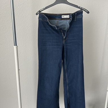 Weite Damen-Jeans in Dunkelblau