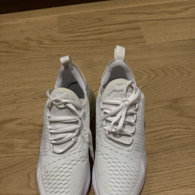 Nike Air Max 270