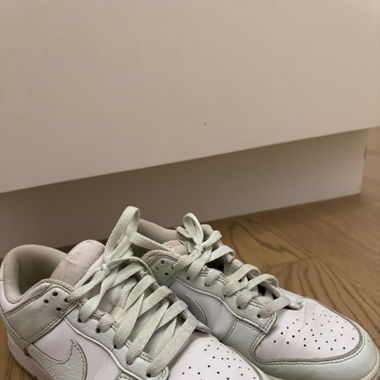 Nike Dunks