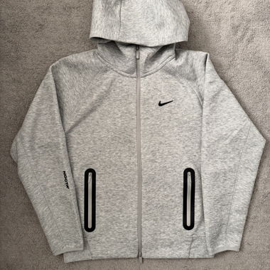 Nocta Zipper