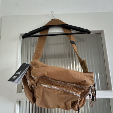 IVY PARK sac banane 