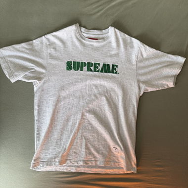 SUPREME BRODERIE AU STENCIL