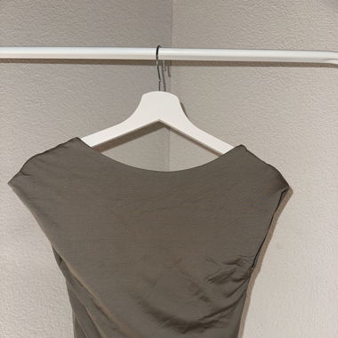 Rückenfreies T shirt