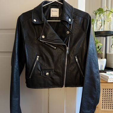 Veste en cuir synthétique Bershka M