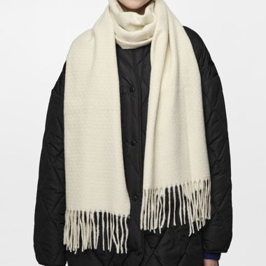 Sciarpa color crema con frange