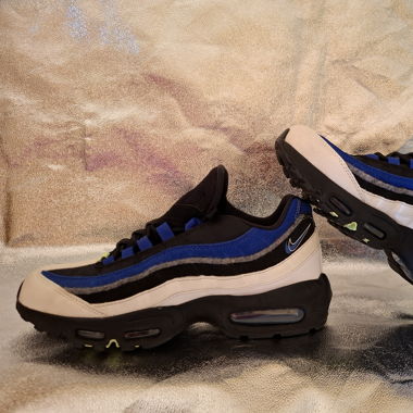 NIKE AIR MAX 95 EUR42