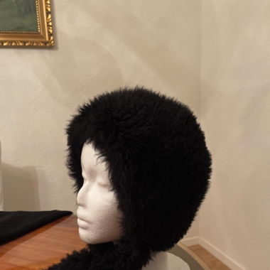 Lammfell Fur Hut