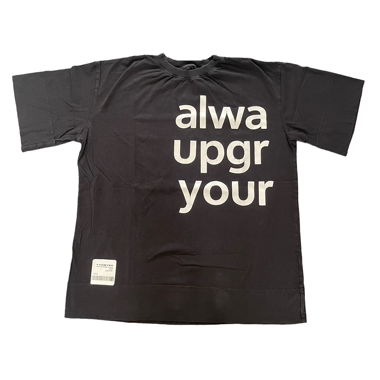Black oversize tee