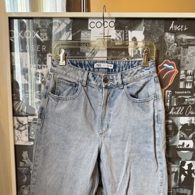 baggy jeans