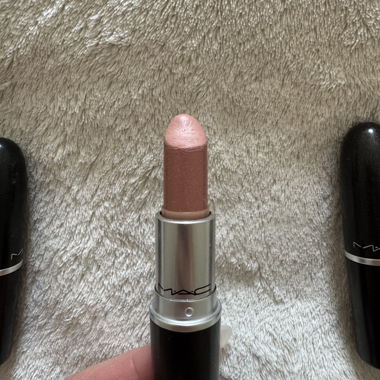 1x rouge à lèvres MAC Fleshpot
