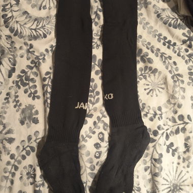Schwarze JAKO-Socken