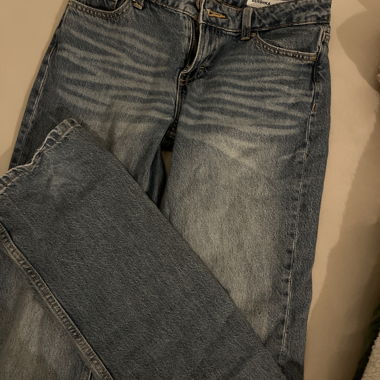 Jeans a vita media