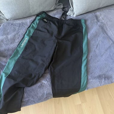 Lacoste Jogginghose