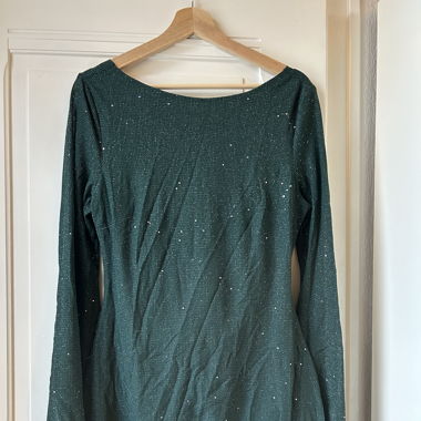 Robe courte vert pailletée nouvel an