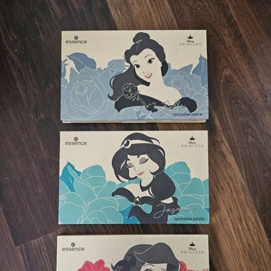 Essence Disney princess palette set