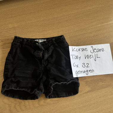 Kurze Jeans