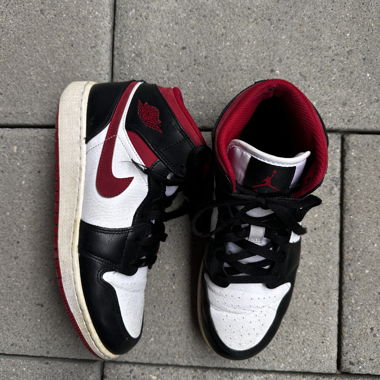 Baskets Air Jordan 1