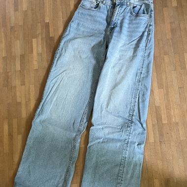 Loose Fit Denim Jeans