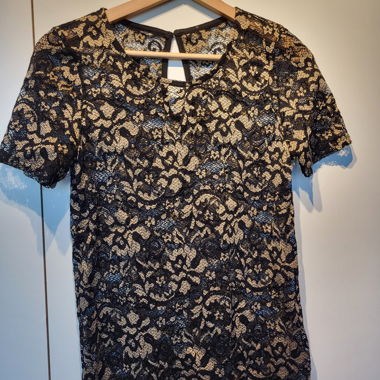 Spitzenoberteil schwarz/gold