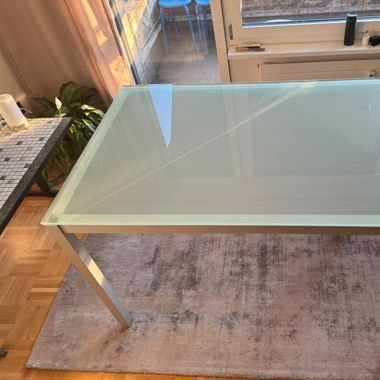 Glastisch