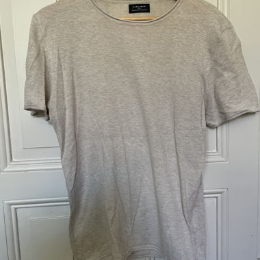 Zara Man Basic T-Shirt beige