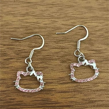 Hello kitty earring