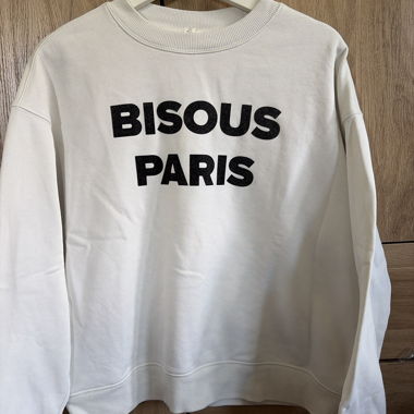 Bisous-Paris-Sweatshirt