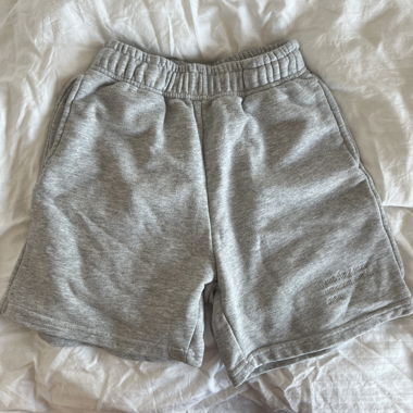 Short Bershka grigie