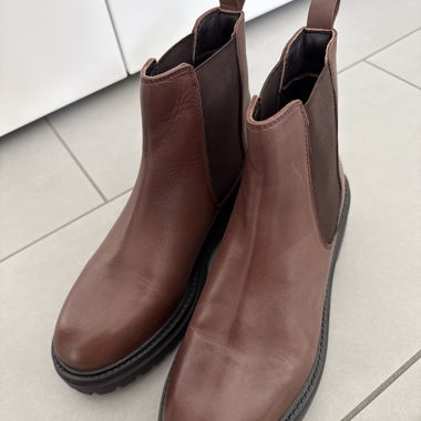 Braune Chelsea-Boots