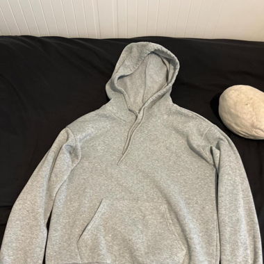 Pull a capuche 