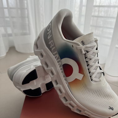 On Cloudmonster 2 CH Olympic Damen