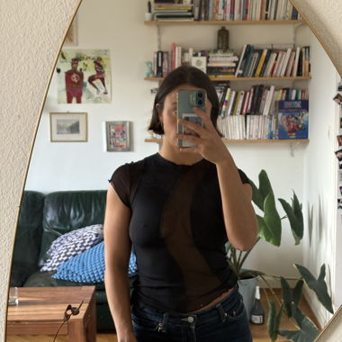 Top noir transparent 