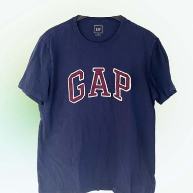 Gap T-Shirt