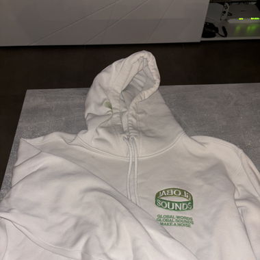 Pull blanc