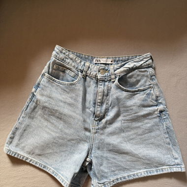 Short en jean Zara 