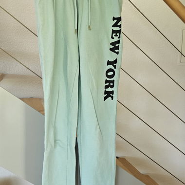 Sports trousers