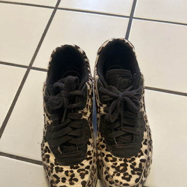 Nike Air Max Sneaker Leo