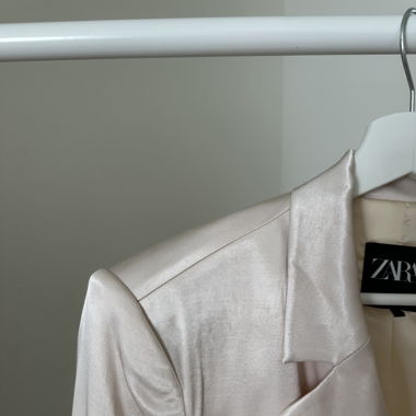 Blazer Zara (auch als Set mit Hose)