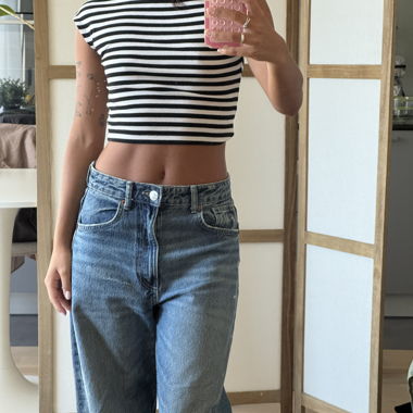 Top corto a righe nero e bianco