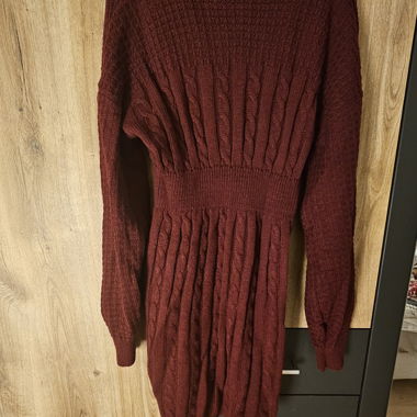 Bordeaux sweater dress