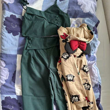 Set und Pyjama 